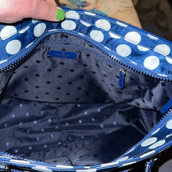 Kate Spade. Jae Large Tote
Nylon Seaside Dot Blue with Silver tone hardware - Picture 2 of 6
